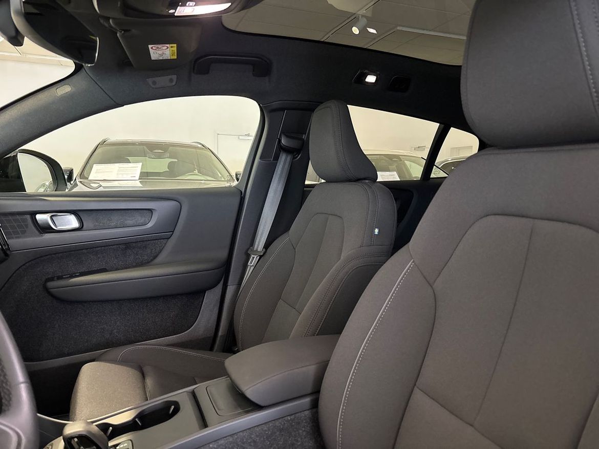 Volvo EC40 2025 - miniatyr 10