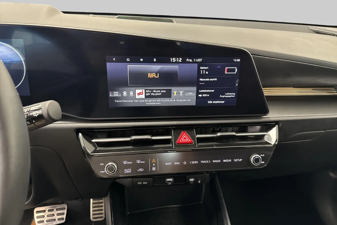 picture of a car