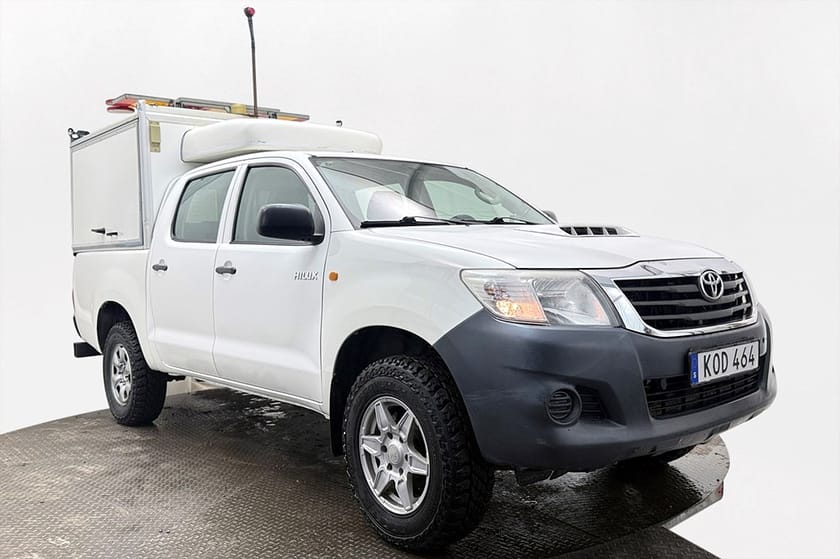 Bild 4 av Toyota Hilux Dubbelhytt 2.5 4WD 5-sits Drag Flakkåpa MOMS