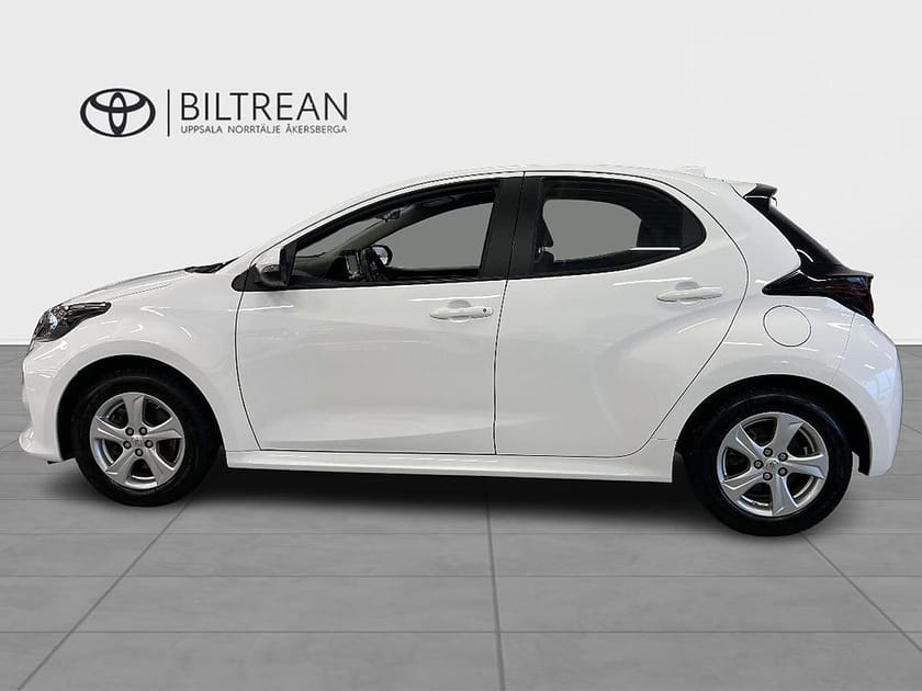 Bild 3 av Toyota Yaris Hybrid 1,5 Active Vinterhjul Ingår!