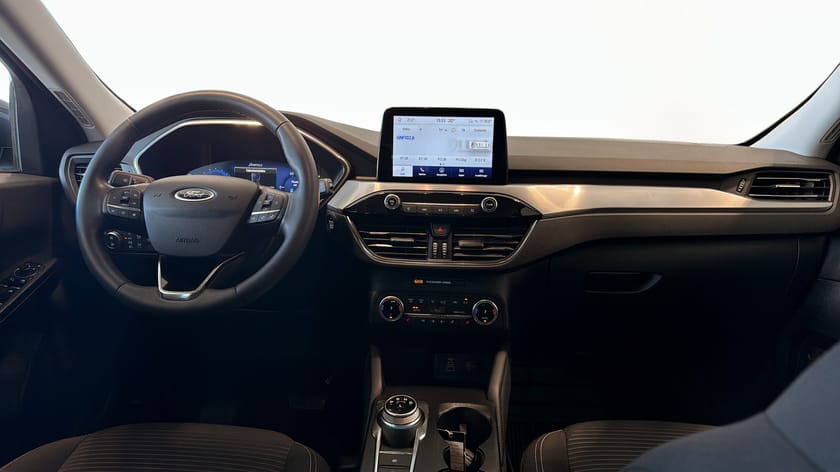Bild 4 av Ford Kuga Plug-In Hybrid 225hk Carplay | Backkamera | Rattvärme