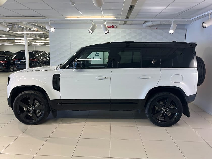 Bild 3 av Land Rover Defender P300e PHEV 110 X-Dynamic SE / Black Pack / Leasebar!