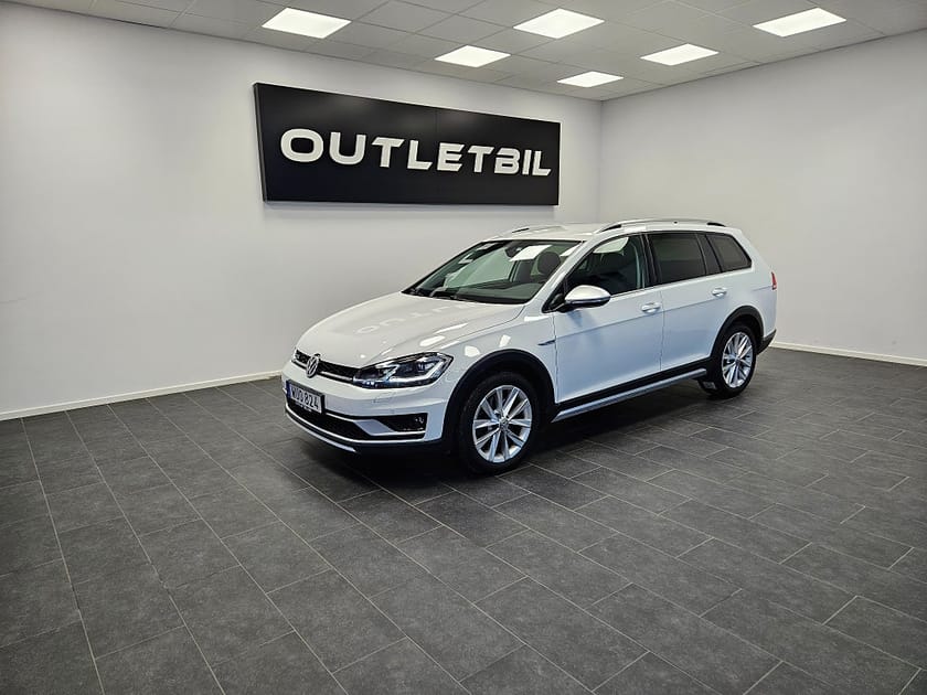 Bild 1 av Volkswagen Golf Alltrack 2.0 TDI 184hk 4Motion 4x4 Backkamera Drag Xenon