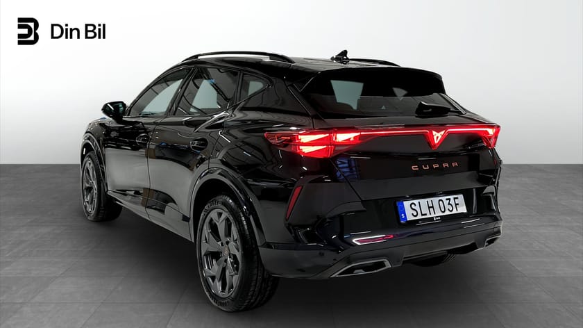 Bild 3 av CUPRA Formentor eTSI150 DSG EDGE/Backkamera