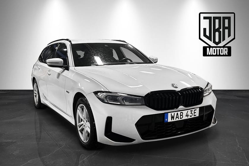 Bild 1 av BMW 330e xDrive Touring Steptronic M Sport - Fri hemleverans!