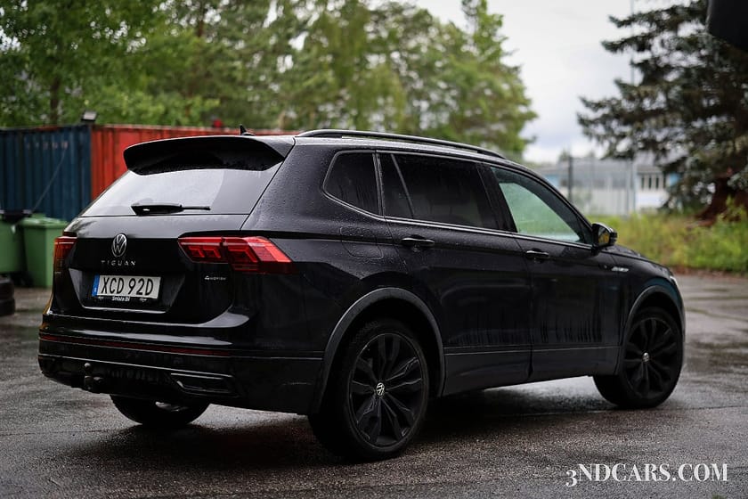 Bild 2 av Volkswagen Tiguan Allspace 7-sätes 2.0 TDI MOMS 4Motion R-Line Drag MM