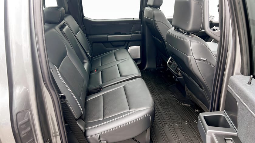 Bild 5 av Ford F-150 SuperCrew Lariat Black Edition 5.0L V8 406HP Demo