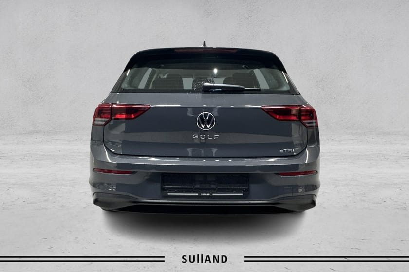 Bilde 4 av Volkswagen Golf 8 life   110etsi     dsg Utstyr-Garanti-Bytte