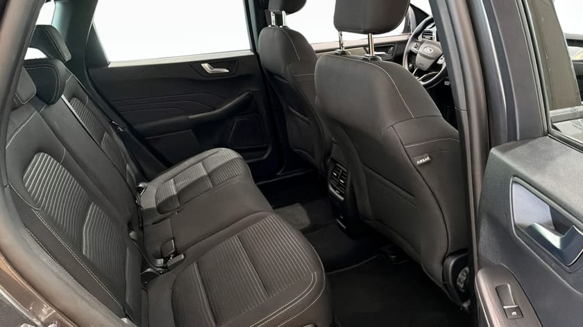 Bild 5 av Ford Kuga Plug-In Hybrid 2.5 FWD 225HK
