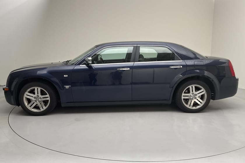 Bild 2 av Chrysler 300C 2.7 (193hk)