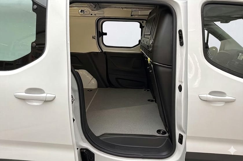 Bild 3 av Fiat E-Doblò Van 50 kWh CCS Kamera P-Sens 3-sits NY BIL 136hk