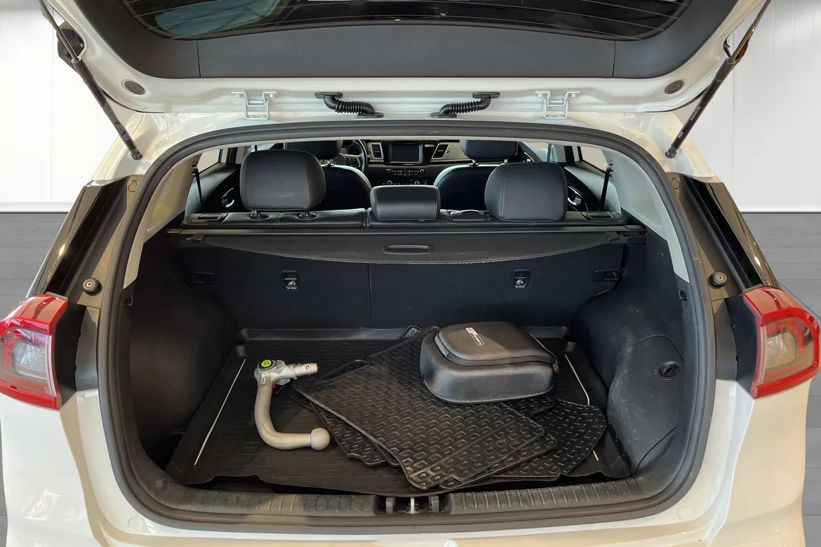 picture of a car