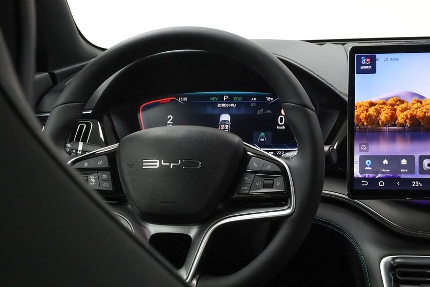 Bild 5 av BYD Seal U DM-i PHEV Boost | 0% RÄNTA | Panorama | HU-D | 360°-vy