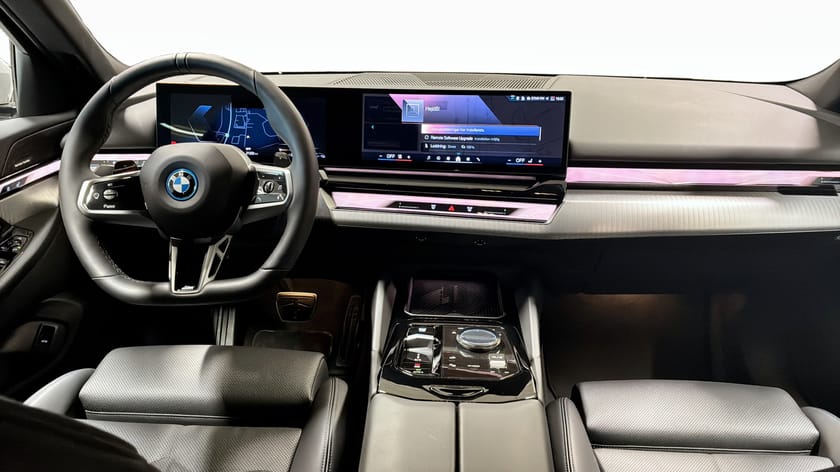 Bild 4 av BMW 530e xDrive Touring M sport Drag Navi Kamera