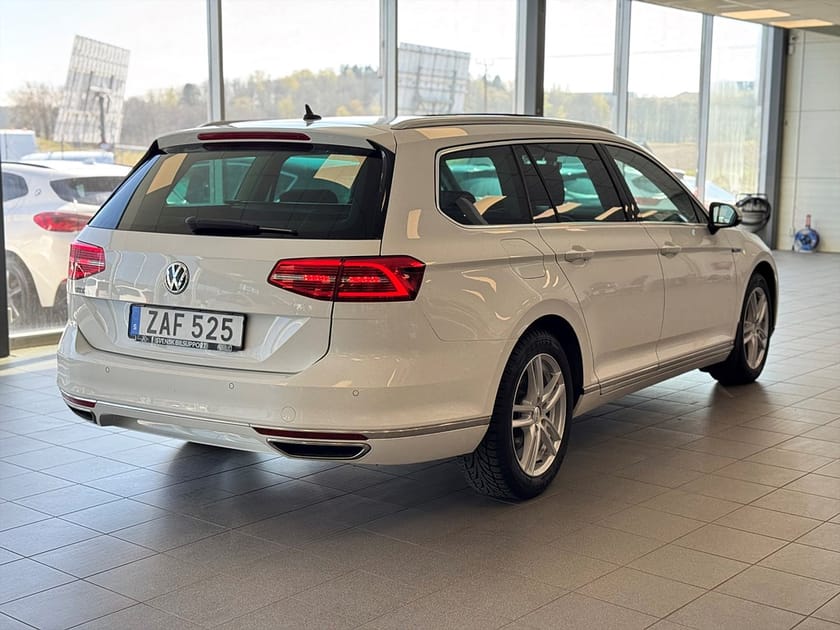 Bild 2 av Volkswagen Passat Variant GTE 1.4 TSI Pano Kamera Drag