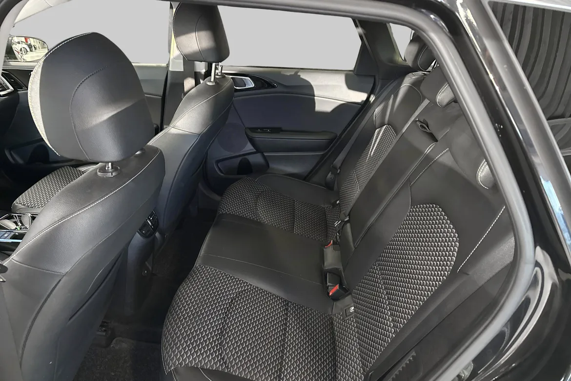 picture of a car
