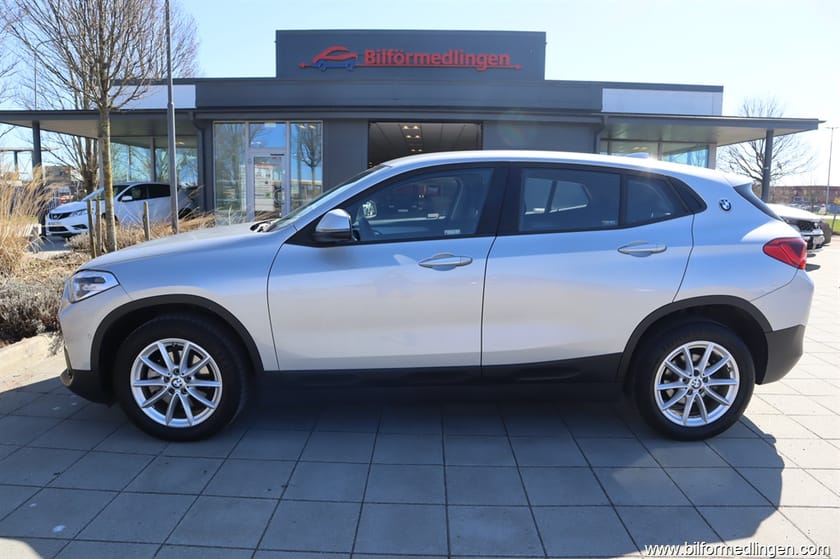 Bild 1 av BMW X2 sDrive18i 140hk Aut Svensksåld Lågmil! Navi