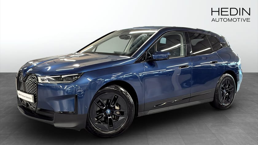 Bild 1 av BMW iX xDrive50 Innovationpkt Driving Assist Pro Head Up 360 Drag