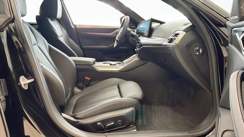 Bild 3 av BMW i4 M60 xDrive Gran Coupé Fully Charged Edition Drag