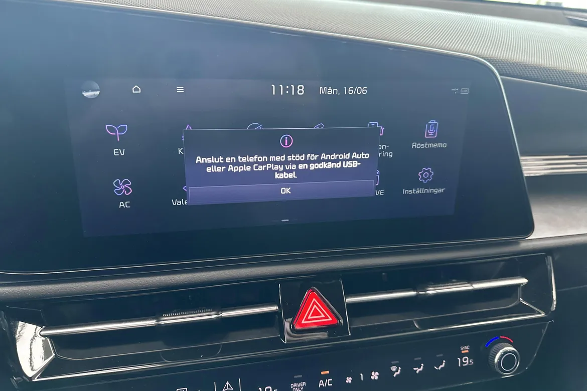 picture of a car