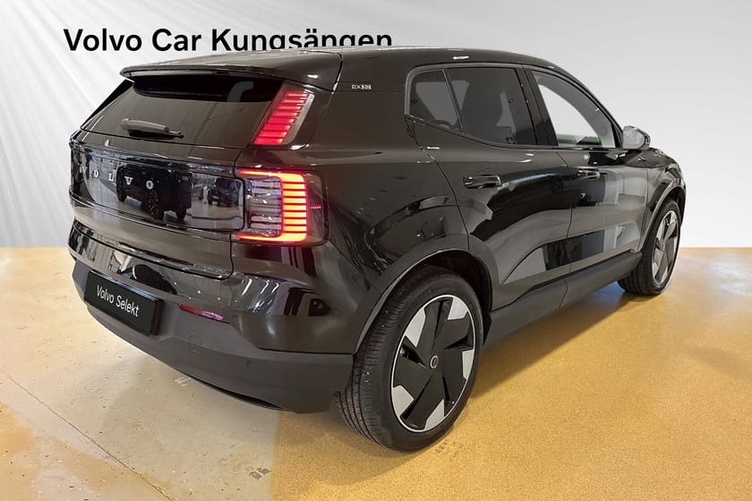 Bild 5 av Volvo EX30 Single Motor Extended Range M R Plus Edition