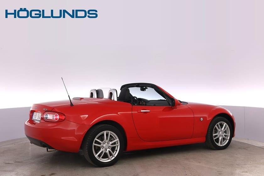 Bild 3 av Mazda MX-5 Roadster Coupe 1.8 Hardtop Välvårdad