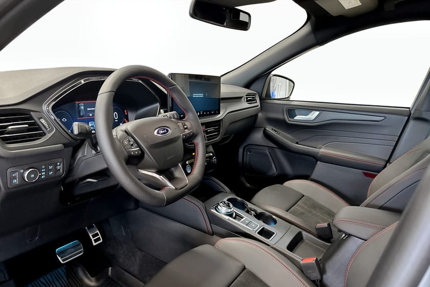 Bild 5 av Ford Kuga Plug-In Hybrid ST-Line X 2.5 FWD 243hk Black Edition CVT