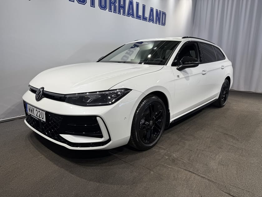 Bild 3 av Volkswagen Passat Sportscombi 2.0 TDI 4M R-Line / HUD / H&K / Värmare