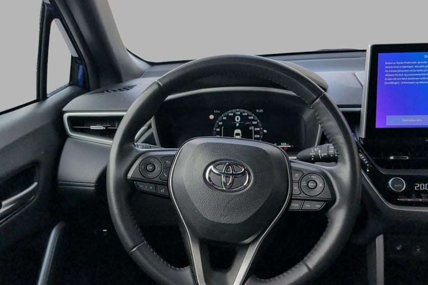 Bilde 5 av Toyota Corolla Cross Hybrid AWD-i Executive - LED - Ad. cruise - Ryggekam.
