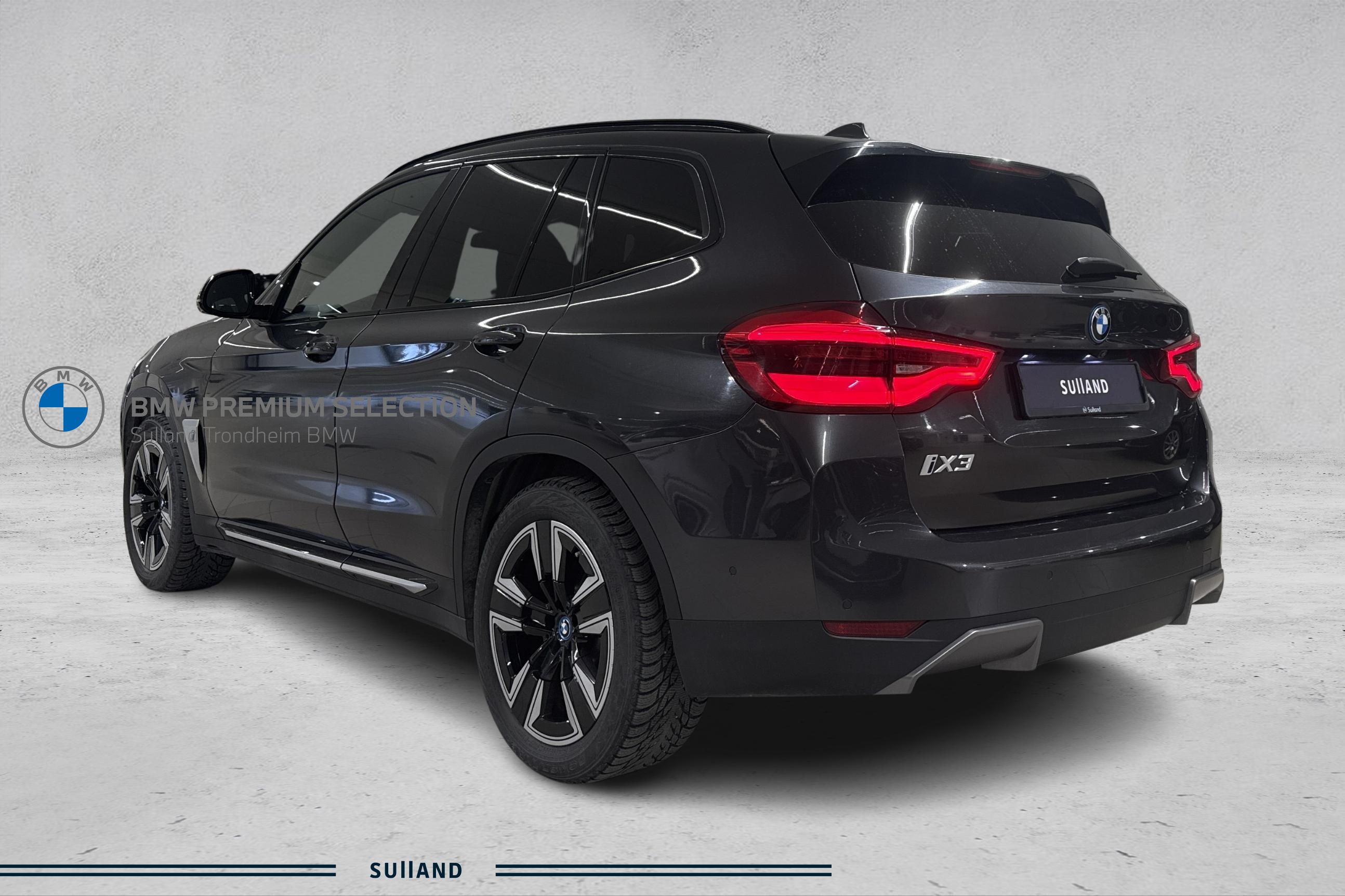 Thumnail bilde 2 av BMW iX3