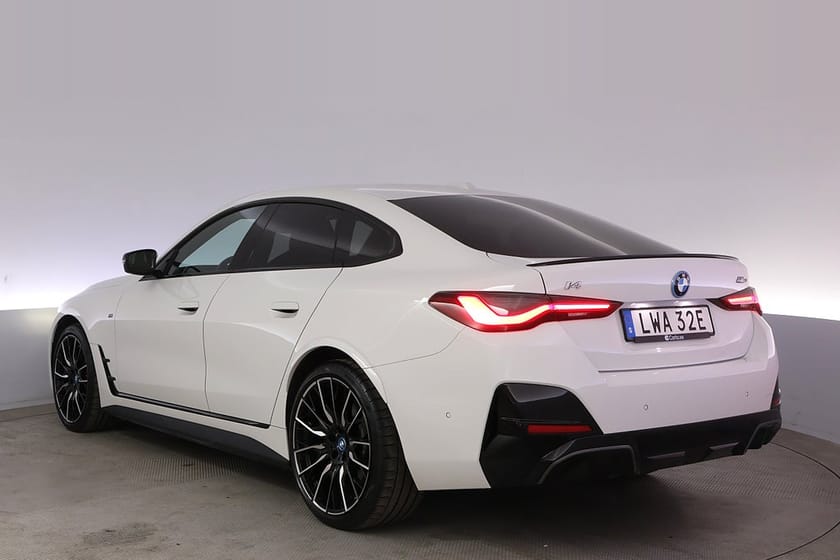 Bild 4 av BMW i4 M50 xDrive Gran Coupé M Sport Kamera Elstol HiFi
