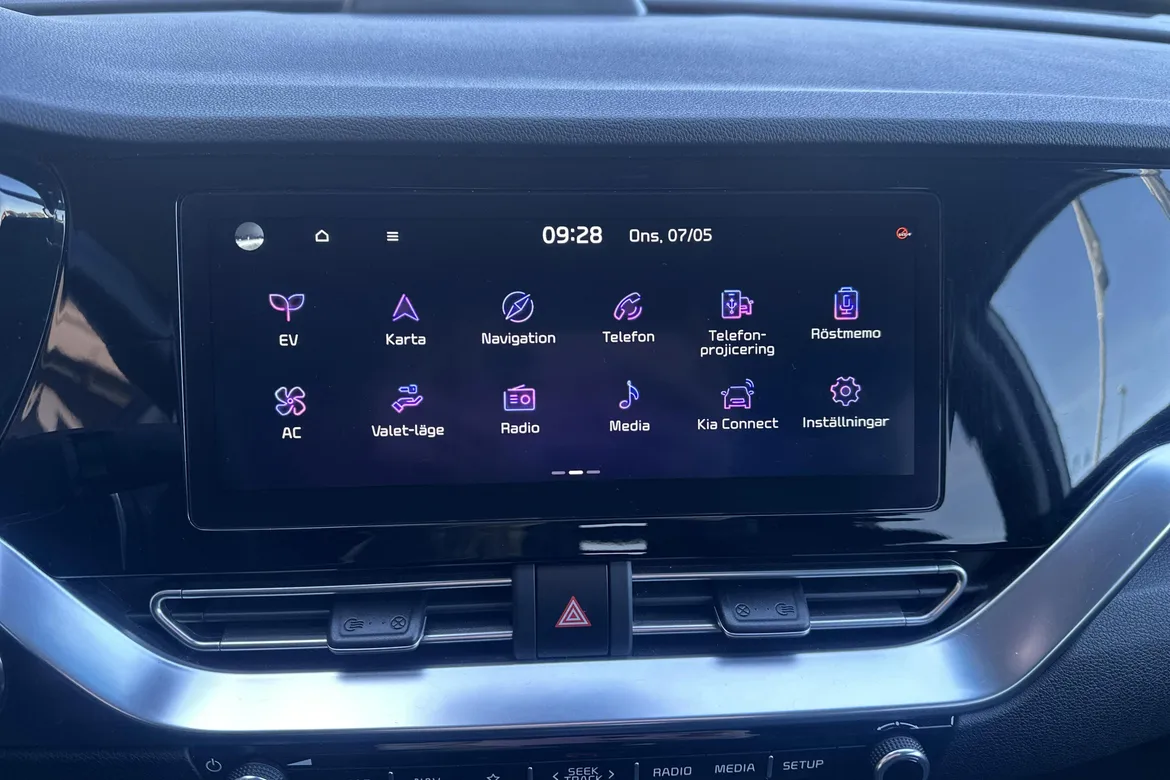 picture of a car