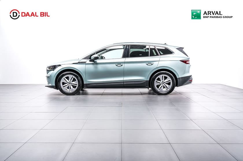 Bild 1 av Škoda Enyaq iV 80x Skoda 265HK 82kWh DRAG B-KAM VÄRMARE NAVI NFC