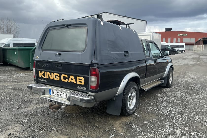 Bild 5 av Nissan NP300 King Cab 2.5D 4WD (104hk) Reparationsobjekt