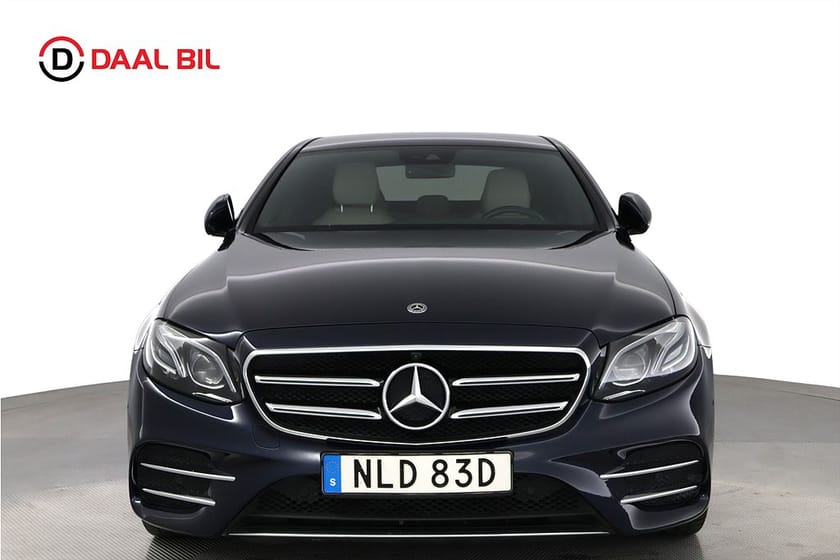 Bild 2 av Mercedes-Benz E 200 4MATIC SEDAN 4M 197HK AMG P-VÄRM BURMESTER® 360° NAVI NFC