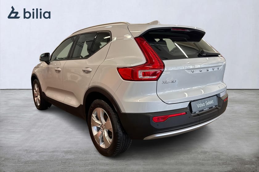 Bild 2 av Volvo XC40 D3 FWD Momentum Edition/Rattväme/Baksätesvärme/Navigation