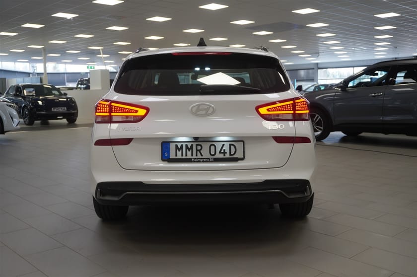 Bild 4 av Hyundai i30 Kombi 1.0 T-GDi 100hk MHEV Aut