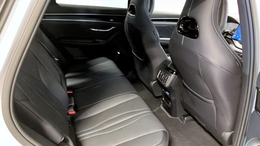 Bild 5 av BYD Seal U DM-i AWD DESIGN PHEV