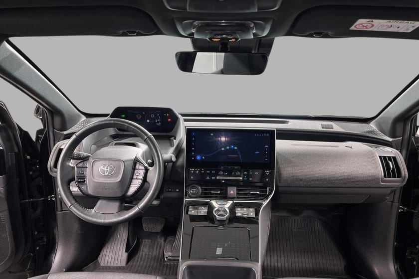 Bilde 4 av Toyota bZ4X Executive, Skinn, JBL lyd, Adaptiv Cruise, 360 kamera