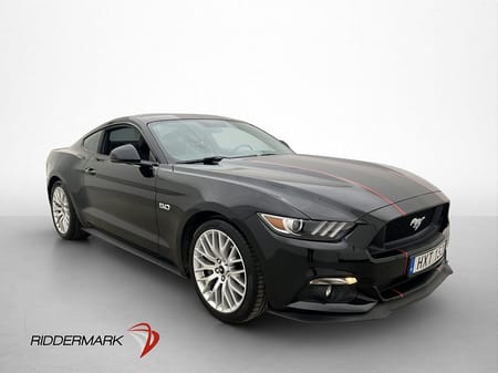 Ford Mustang GT 5.0 V8 421hk Skinn Svensksåld Tre-brukare