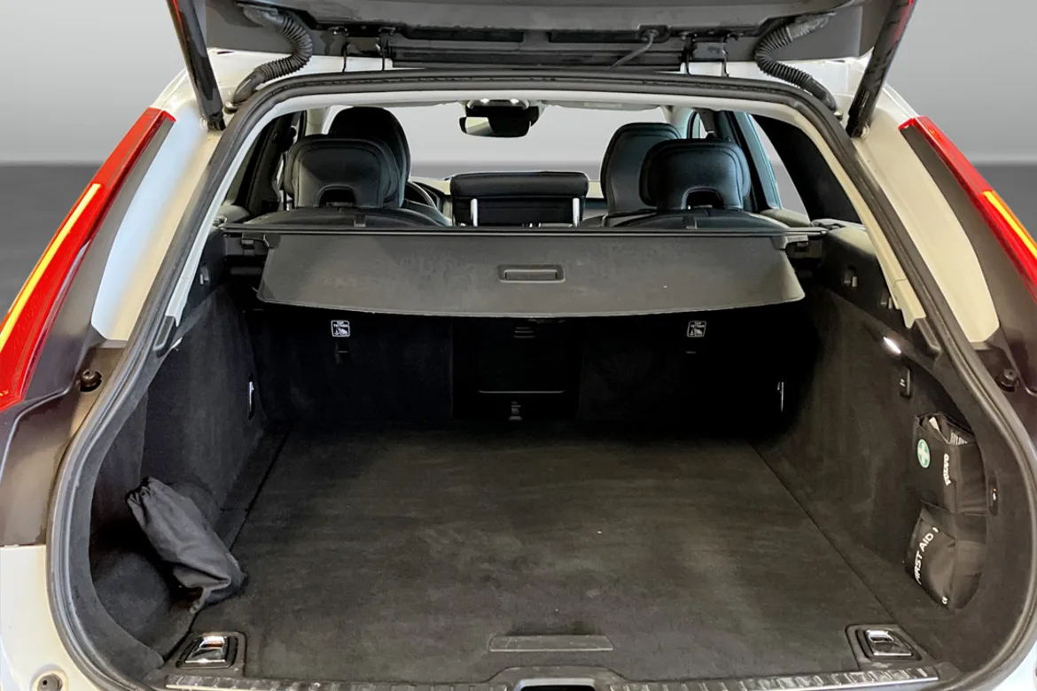 Volvo V90 Cross Country