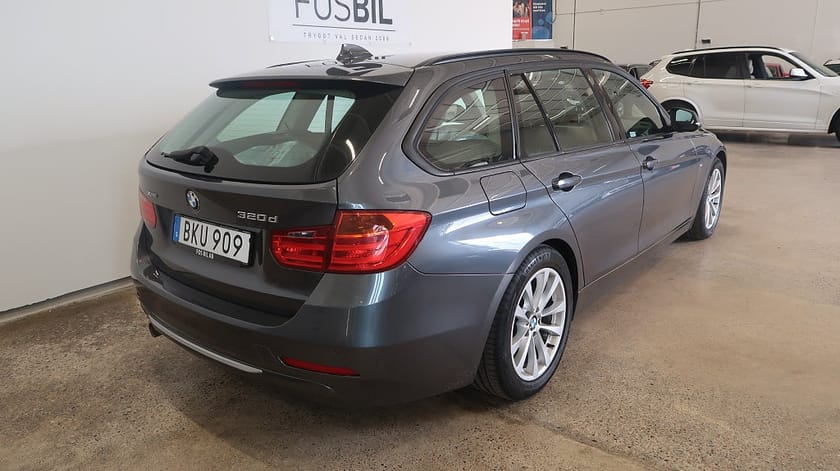 Bild 4 av BMW 320d xDrive Touring *RÄNTEKAMPANJ 3.45%* SoV-PDC-Drag