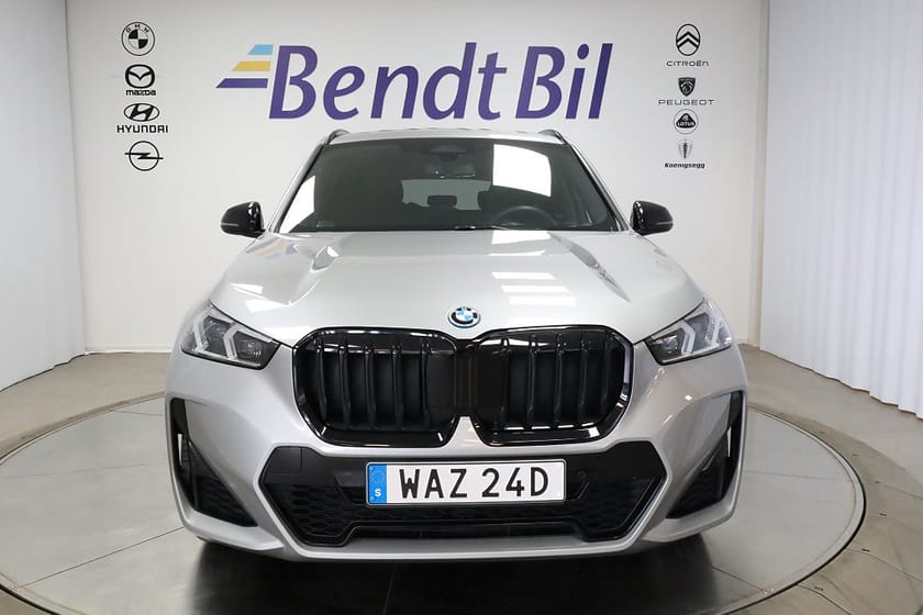 Bild 2 av BMW X1 xDrive25e Steptronic M Sport 245 hk