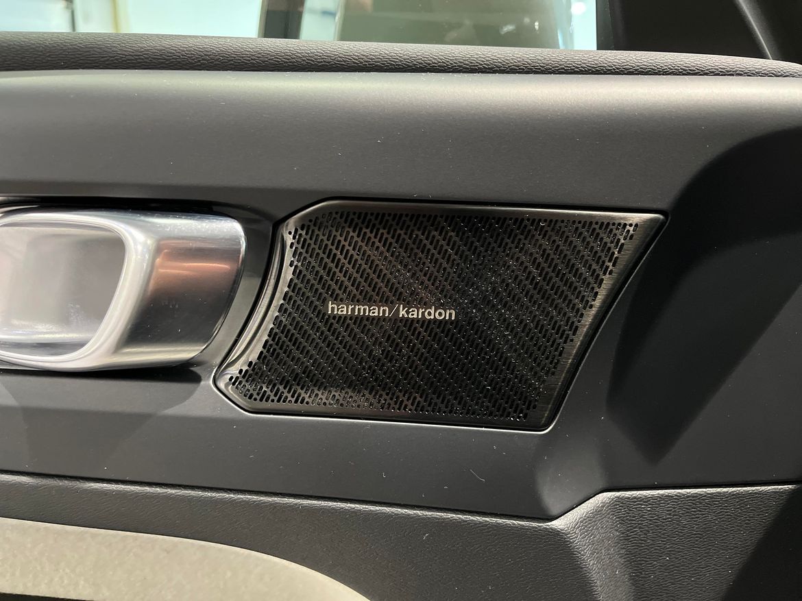 Volvo XC40 2022 - miniatyr 14