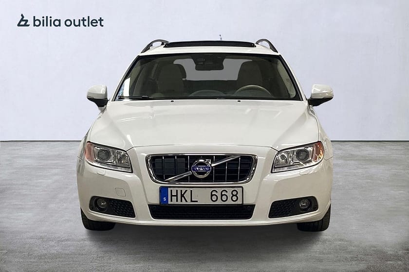 Bild 3 av Volvo V70 1.6 DRIVe aut Momentum 115hk Taklucka Navi Drag BLIS