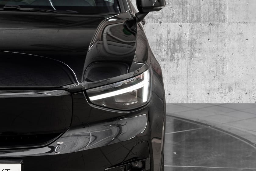 Bilde 4 av Volvo C40 Recharge Twin motor Ultimate Pixel-LED Hengerfeste 360Kamera