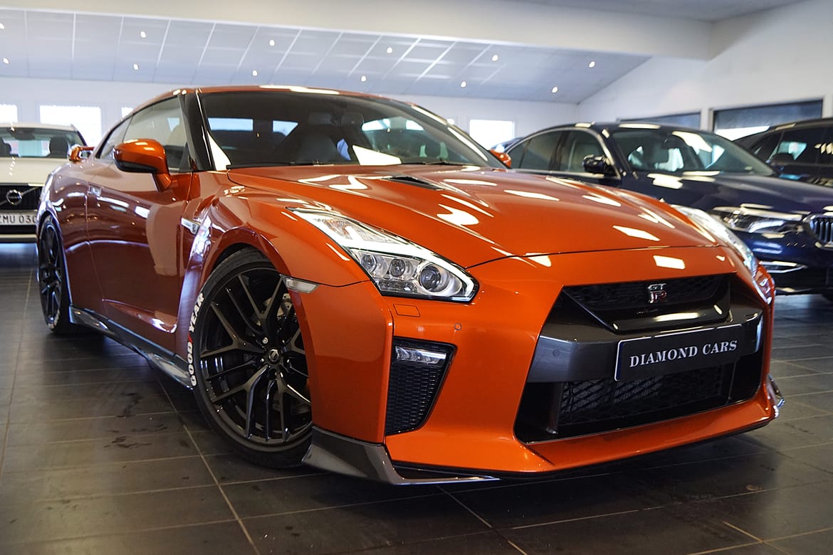 Nissan GT-R 3.8 V6 4x4 DCT, 570hp, 2018