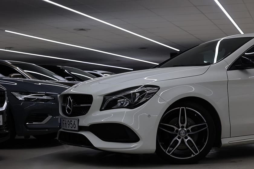 Bild 4 av Mercedes-Benz CLA 250 211hk Coupé AMG Night pkt