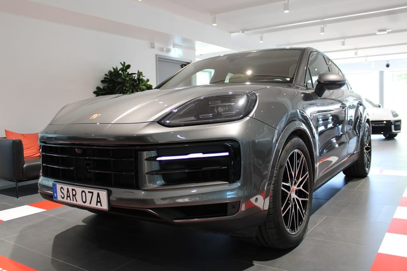 Bild 3 av Porsche Cayenne Coupé E-Hybrid 