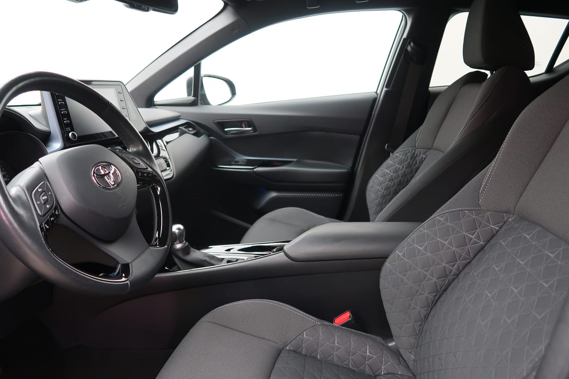 Toyota C-HR 2020 - miniatyr 4